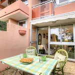 Apartamento Les Jardins De La Mer-2 By Interhome